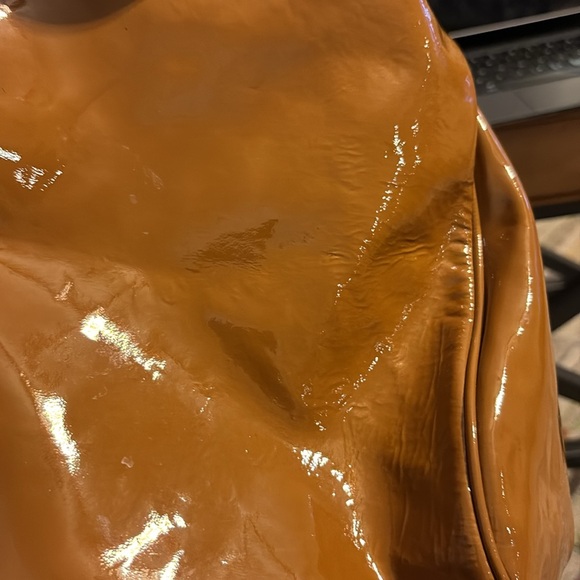 Escada patent leather purse - Picture 9 of 11